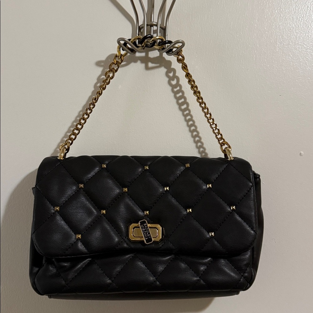 Badgley Mischka Black Quilted Crossbody with Gold Chain - Picture 12 of 16